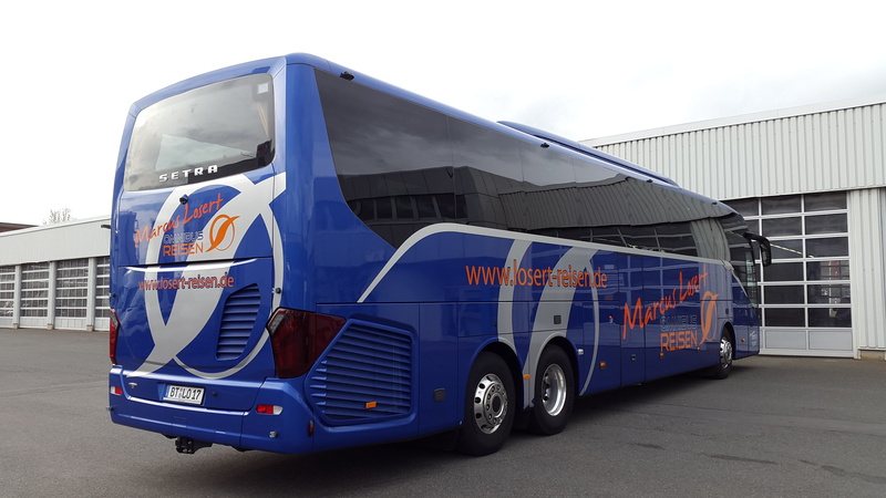holiday, parked, 4K, daytime, bus travel, blue, motor vehicle, near, trucking, stand, no people, truck, customer service, land vehicle, school bus, day