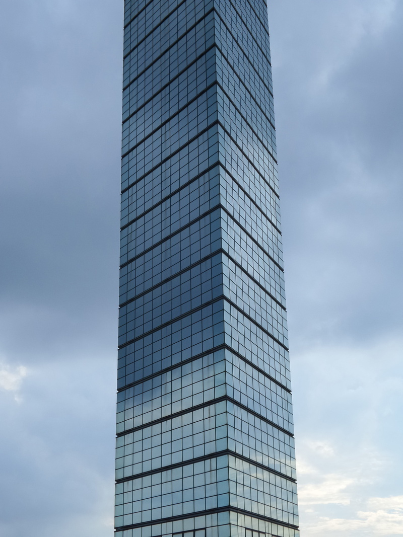 office, skyscraper, tall - high, Tower, day, glass - material, office building exterior, low angle view, city, infinite, 5K, building exterior, Chiba