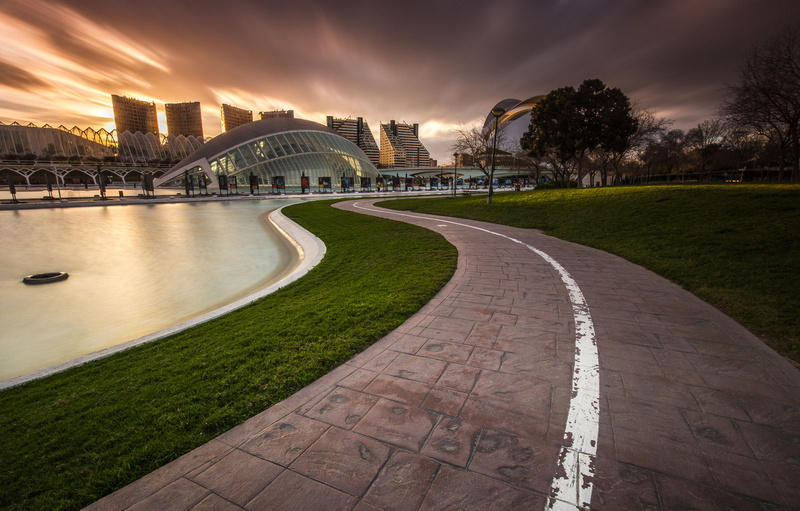 home, promenade, 4K, lawn, river, Spain, dawn, the sidewalk, Valencia