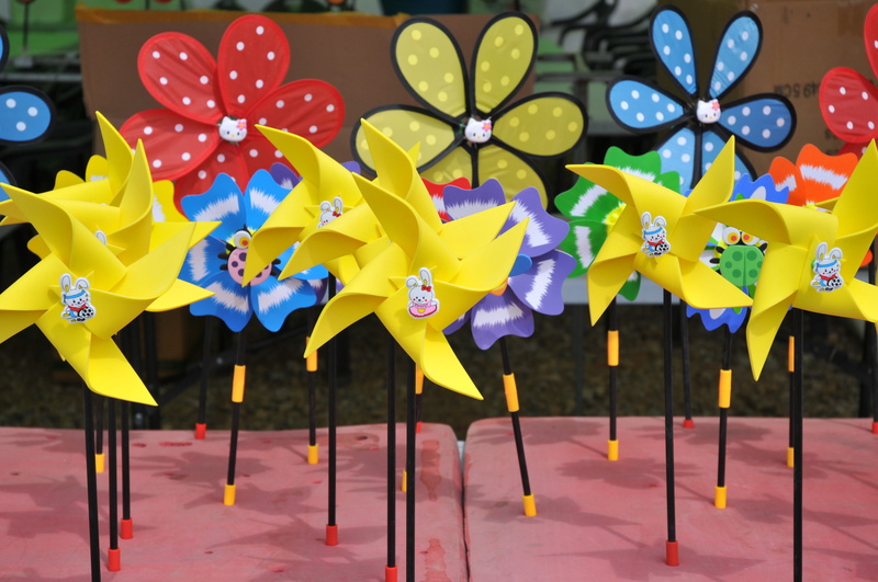 4K, ChildrenS, childrens, focus on foreground, Park, blue, Festival, art and craft, building exterior, outdoors, variation, park, decoration, close-up