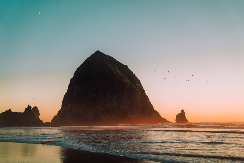 Rock, Haystack Rock, Oregon, Beach, 4K, Earth, Cannon Beach
