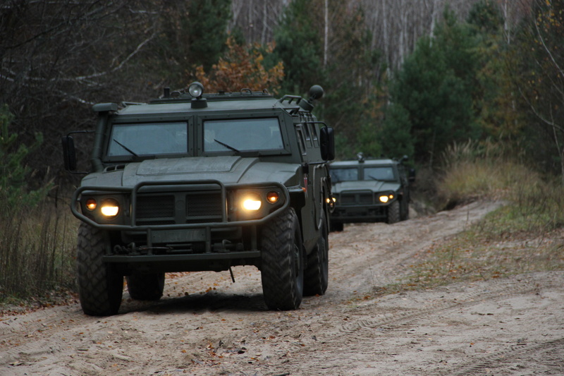 journey, sport, illuminated, travel, nature, armored, speed, motion, no people, 4x4, drive, car, dirt Road, pick-up Truck, rover, plant, outdoors, extreme Terrain