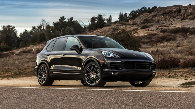 competition, 2K, sport, Porsche, metal, vintage car, new, speed, 4wd, engine, road, shiny, car, US-spec, looking At View, land, 4x4, drive, sky, Cayenne