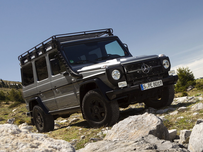 Grey, sky, off-Road Vehicle, sports Utility Vehicle, engine, suv, 4wd, competition, stationary, rock - object, all - Laundry Detergent, journey, street