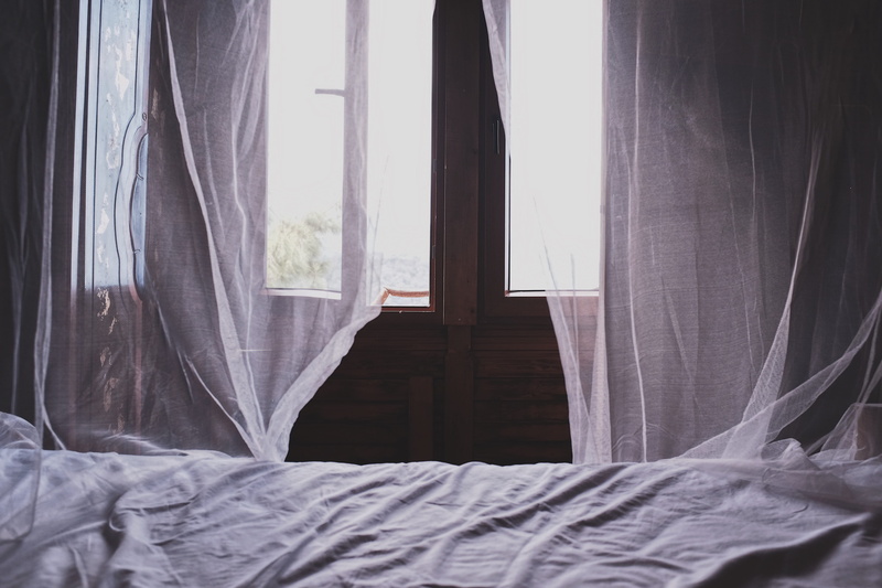 bed, minimal, duvet, room, sheet, white, house, beside, apartment, pillow, bedspread, indoors, modern, drapes, shadow, sleep, hotel Room, luxury, bed clothes