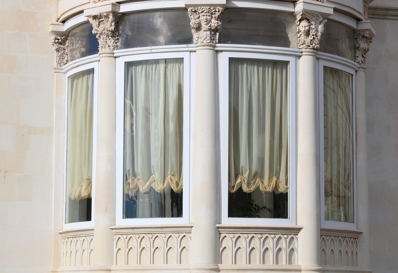 day, clear, history, ornament, building exterior, sicily, glass, architectural column, old, mansion, window frame, residential district, city, built structure