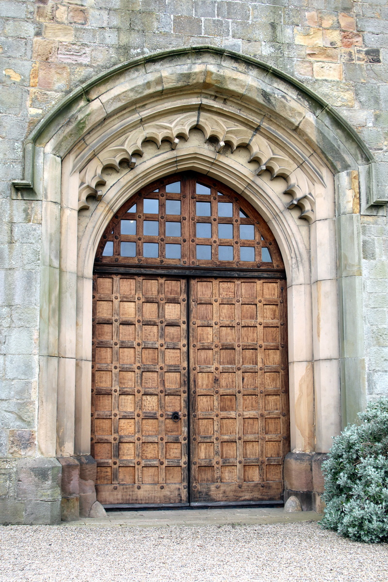 europe, gate, brown, built structure, arch, architecture, outdoors, near, wooden, entrance, tower, wood, fortress, closed, green, castle, wall, attraction