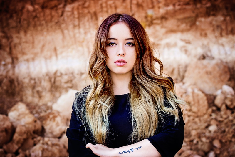 tattoo, cliff, fashion, waist up, woman, adult, pretty, teenager, dress, wear, girl, beauty, pose, 5K, beautiful people, hairstyle, long hair, outdoors