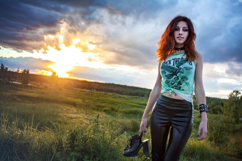 500px, leather leggings, women, choker, nature, 1080P, Alex Clave, nose rings, sky, women outdoors