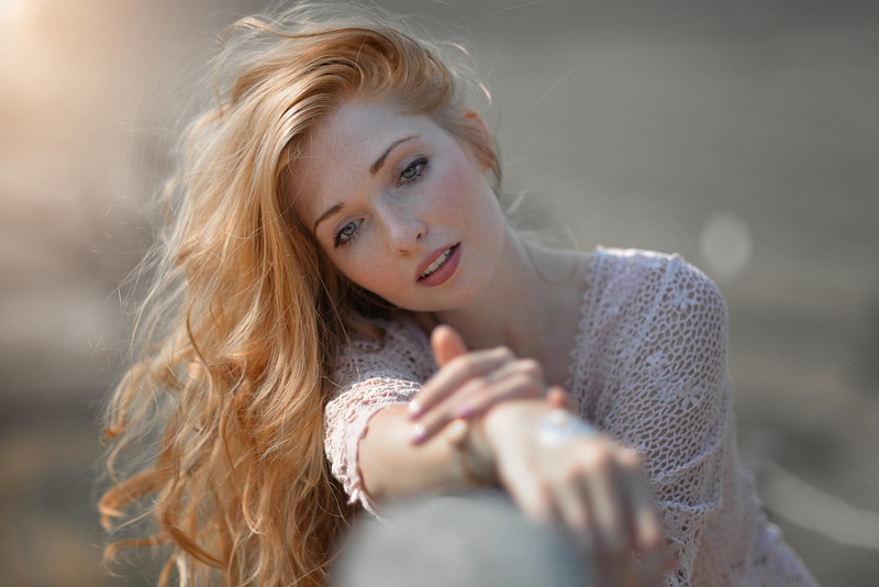 long hair, beautiful woman, depth of field, young adult, redhead, hair, blond hair, young women, looking, outdoors, one person, beautiful people, contemplation