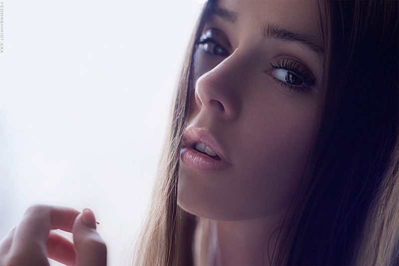 women, simple background, face, makeup, 720P, looking at viewer, Fedor Shmidt, portrait