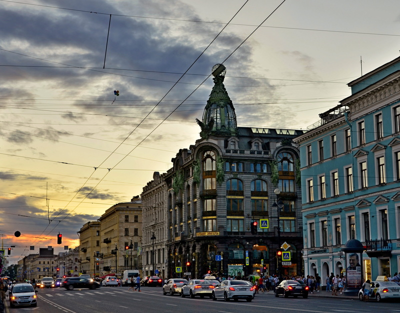 peter, outdoors, 4K, nevsky, showplace, built structure, street, mode of transportation, travel, traffic, land vehicle, incidental people, spb, st petersburg russia