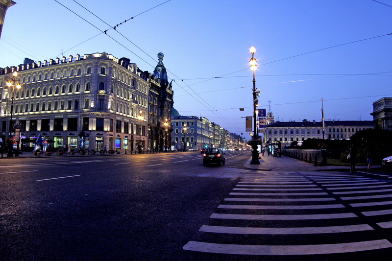 sky, road marking, blurred Motion, Singer, crosswalk, city, transportation, SPb, architecture, gray, dusk, Saint Petersburg, street, famous Place, europe