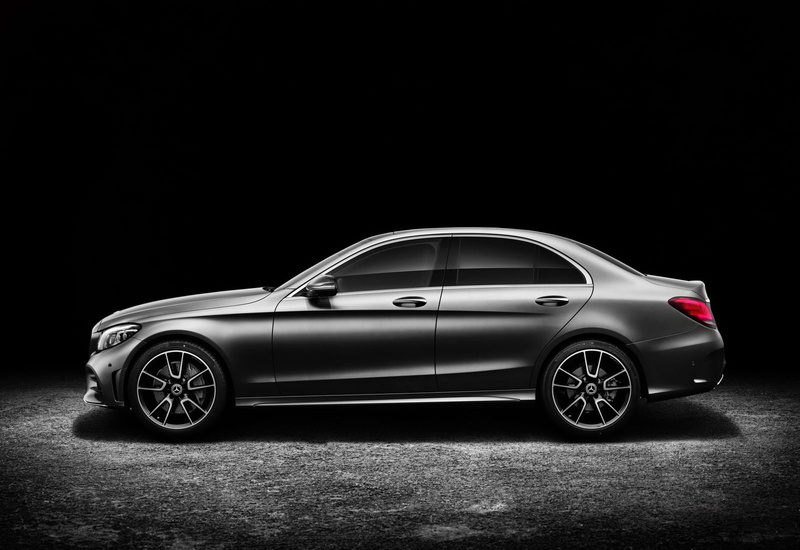 mercedes-benz, no people, luxury, car, wheel, land vehicle, shiny, mode of transportation, silver colored, modern, c-class, studio shot, transportation