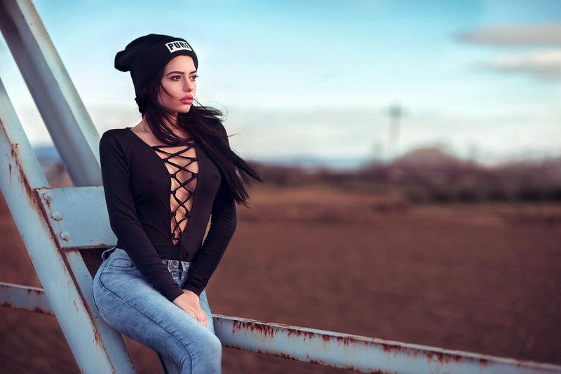posing, makeup, Dimitris Konstantinidis, hat, bokeh, landscape, jeans, hairstyle, Mike, sexy, Marianna Bafiti, portrait, brunette, 1080P, beauty, model