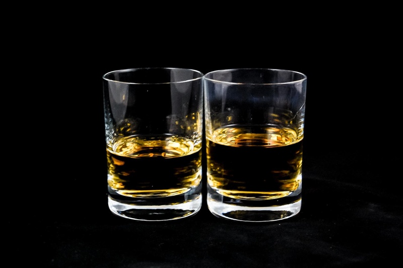 no people, glass, two objects, shot glass, whiskey, the drink, indoors, black background, freshness, 1080P, clear, refreshment, household equipment, alcohol