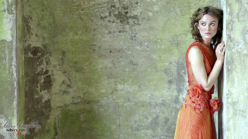fashion, women, young adult, standing, Keira Knightley, wall - building feature, adult, celebrity, portrait, beautiful woman, contemplation, one person