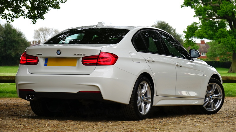 auto, silver colored, no people, stationary, wheel, retro styled, transport, modern, bmw, technology, breaking, white, grill, lamp, city, automotive, design