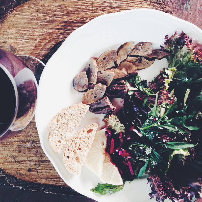 plate, directly above, breakfast, on top, ready-to-eat, ceramic, serving size, gourmet, still life, high angle view, salad, garnish, table, red, food, ceramic plate