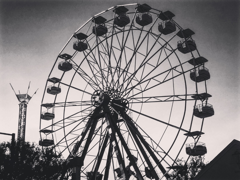 ferris, circus, 4K, childhood, merry, geometric shape, built structure, motion, speed, carousel, amusement park, ferris Wheel, enjoyment, fair, outdoors