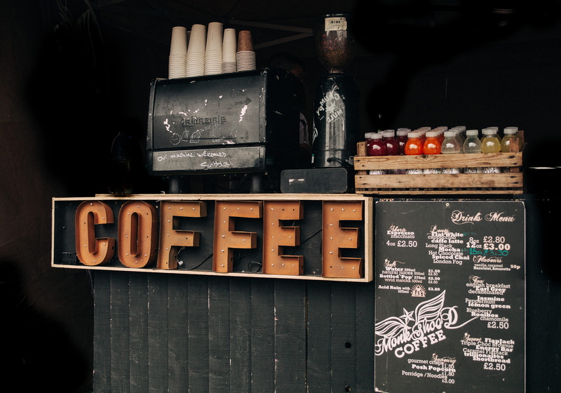 night, close-up, Coffee, marque, hang on, communication, architecture, glass - material, box, business, bar, still life, orange, 5K, black, healthy eating