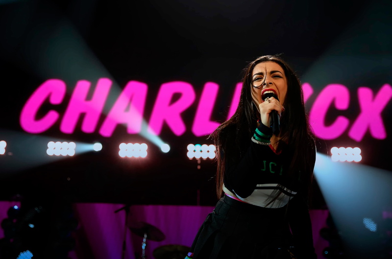 long, night, nightclub, young Adult, laughing, technology, white, black, shouting, smiling, cheerful, lifestyles, performance, music, charli xcx, clothing