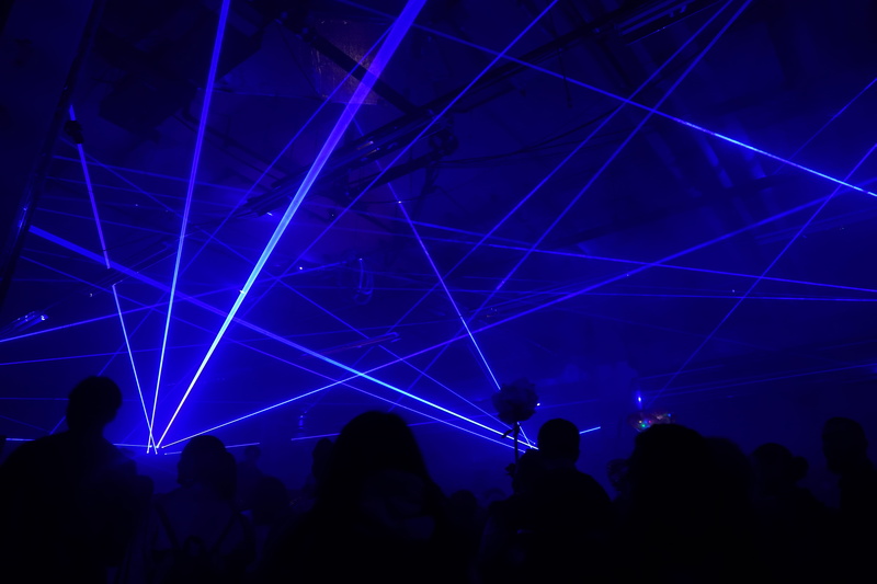 dj, excitement, visuals, day for night, event, real people, nightlife, group of people, silhouette, music, enjoyment, united states, light - natural phenomenon