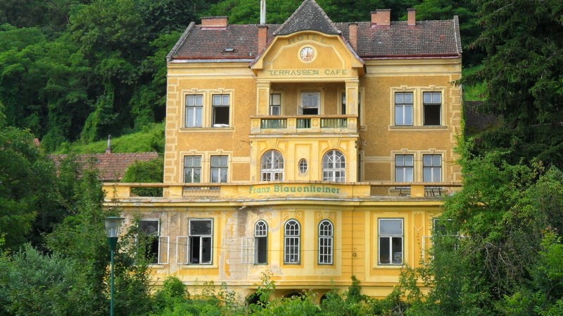 built structure, yellow, residential district, the past, house, no people, green color, window, hotel, 1080P, building exterior, nature, tree, forest