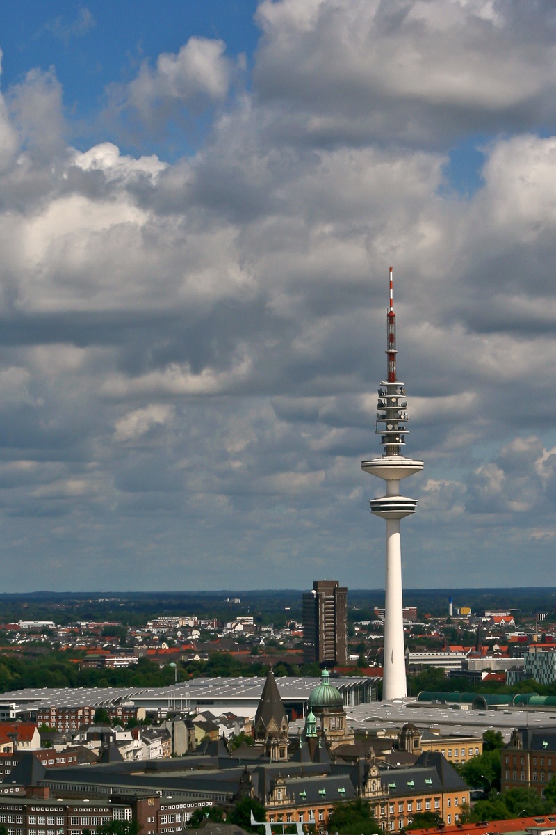 tall - high, travel, building, skyscraper, places of interest, cityscape, tv tower, spire, technology, 2K, radio tower, residential district, tourism