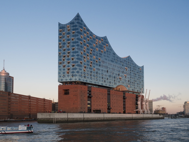 waterfront, landmark, built structure, skyscraper, building, water, hamburg, nature, 5K, gray, building exterior, brown, glass facade, elbe philharmonic hall
