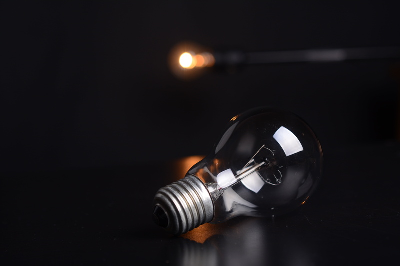close-up, lighting equipment, electric lamp, still life, studio shot, dark, single object, electricity, 5K, night, technology, glass - material, fuel and power generation