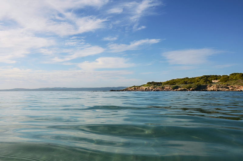 swim, summertime, tranquility, paradise, italy, waterfront, été, transparent, 4K, summer, beach, no people, wave, holidays, plage, horizon, cloud - sky
