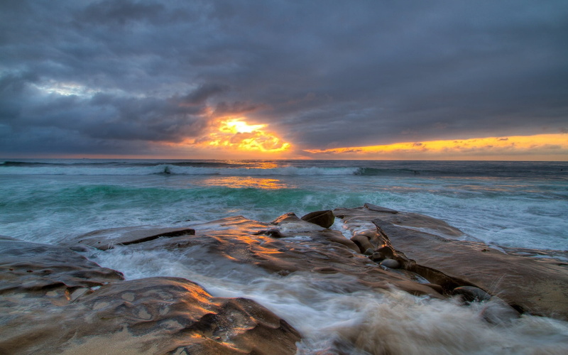 scenics, beauty In Nature, vacations, wave, sky, tranquil Scene, surf, dawn, 1080P, night, sunset, idyllic, plates, waters Edge, landscape, sunrise - Dawn
