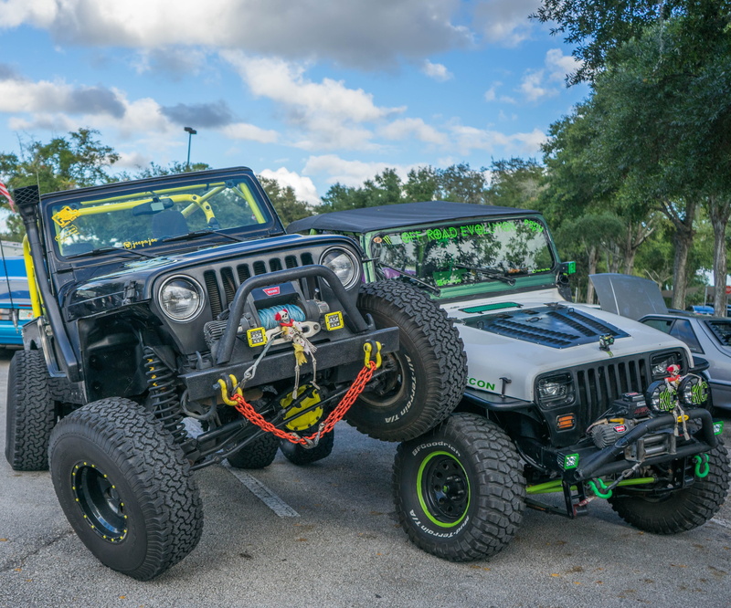 abandoned, motor vehicle, off-road vehicle, jeeps, grey, no people, big wheels, land vehicle, activity, damaged, show, vehicle, mode of transportation