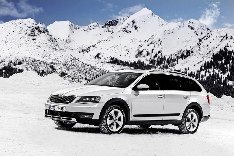 combi, sky, snow, scenics - nature, transportation, snowcapped mountain, car, land vehicle, Scout, white color, beauty in nature, 4K, Skoda, nature, mountain