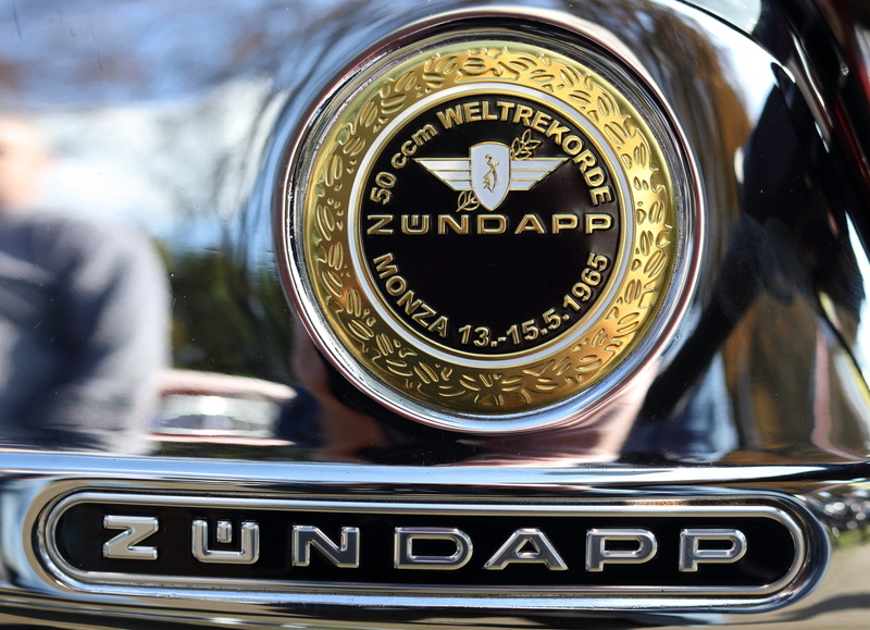 veteranentreffen, moped, 4K, selective focus, number, shiny, antique, competition, zundapp, communication, time, no people, car, tank, silver colored