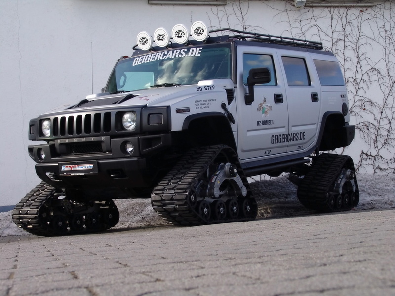 travel, no people, Hummer, parking, off-road vehicle, car, architecture, nature, land vehicle, truck, transportation, grey, building exterior, mode of transportation