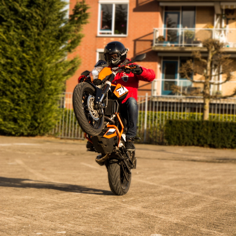Supermoto, Motor, ride, sports equipment, skill, dirt bike, mode of transport, architecture, headwear, sport, mode of transportation, outdoors, transportation