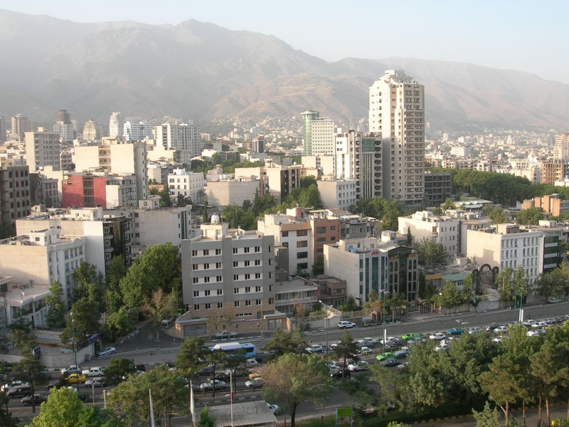landscape, skyscraper, crowded, landmark, outdoors, travel, mountain, built structure, day, residential district, national, office building exterior, sky