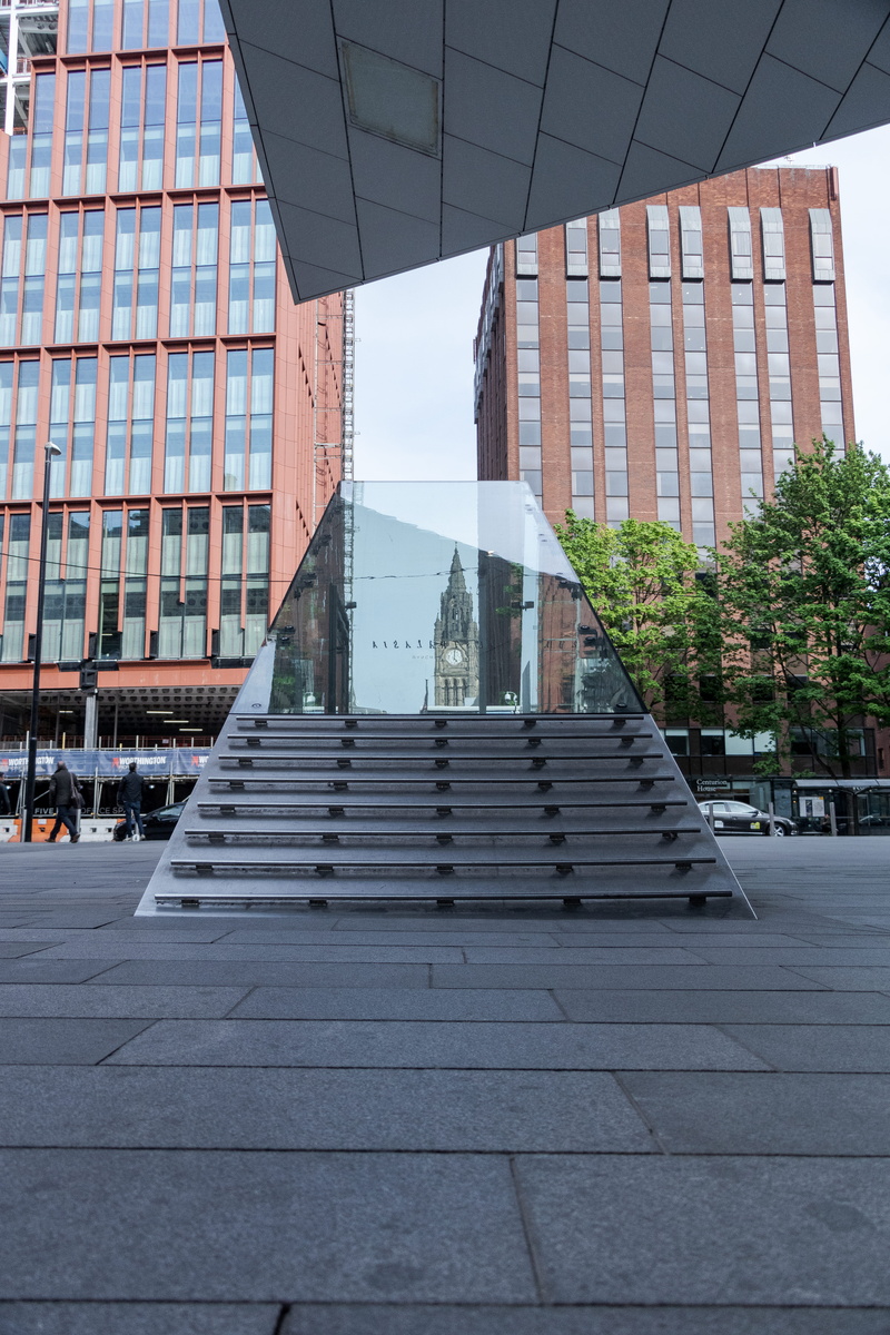 spinningfields, person, downtown, town, built structure, modern, footpath, urban, staircase, town hall, outdoors, high rise, handrail, banister, human