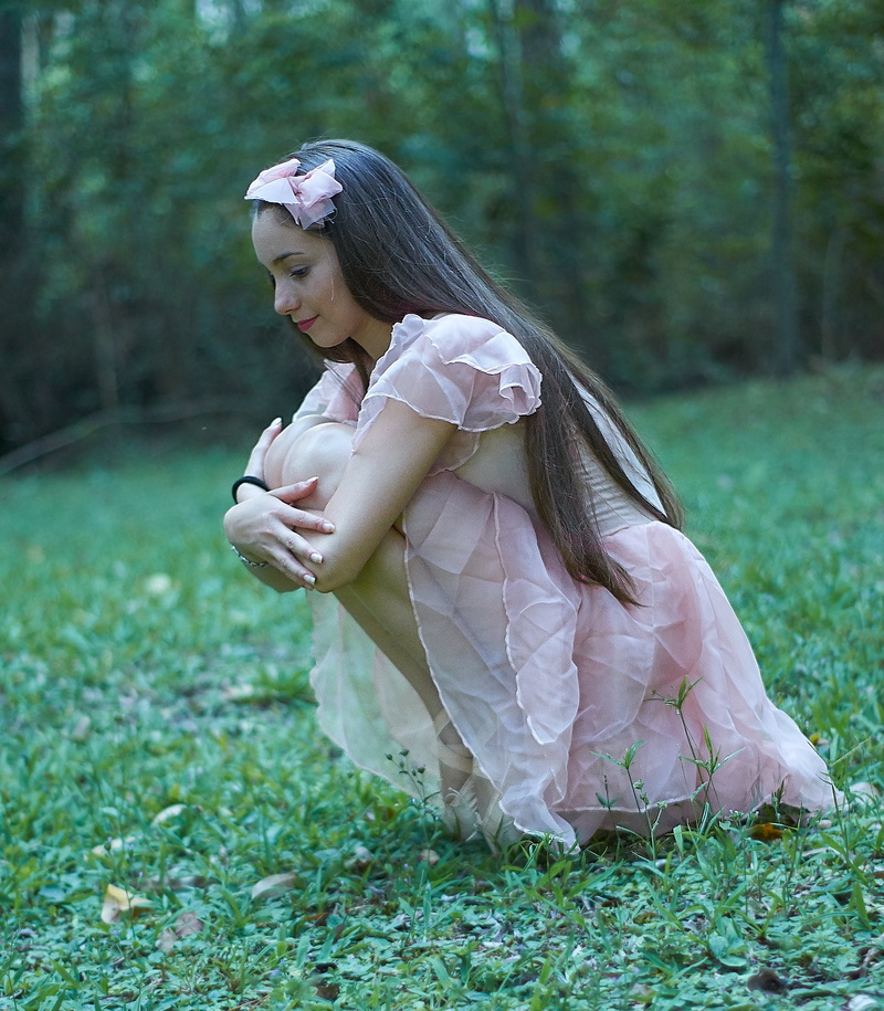 model, portrait, depth of field, pale, natural body, teens, legs, women outdoors, brunette, pointed toes, 2K, Yanela Roda, ballerina, long hair, looking at viewer
