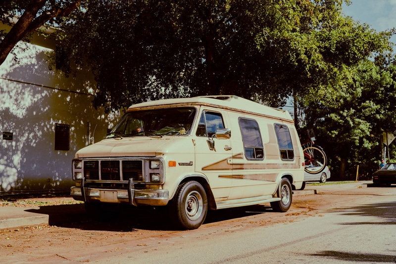 transportation, stationary, 4K, zebra, caravan, bus, wildlife, coupe, land vehicle, nature, outdoors, pick-up truck, truck, sunlight, animal, vehicle