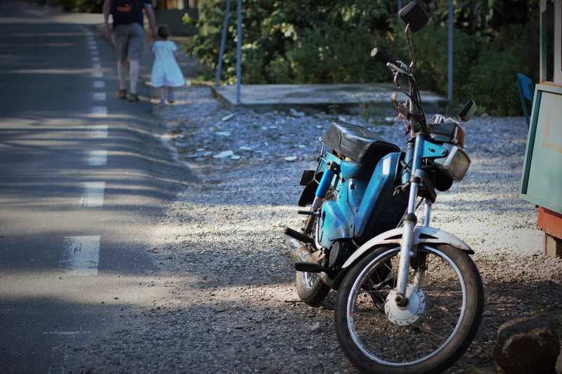 sunlight, motorbike, motorcycle, bicycle, street, road, outdoors, nature, architecture, blue, underbone, street photography, focus on foreground, day, transportation