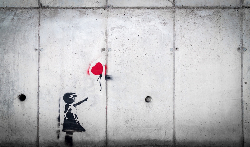 communication, standing, built structure, door, security, day, no people, safety, sign, building exterior, outdoors, architecture, balloon, 5K, red, wall