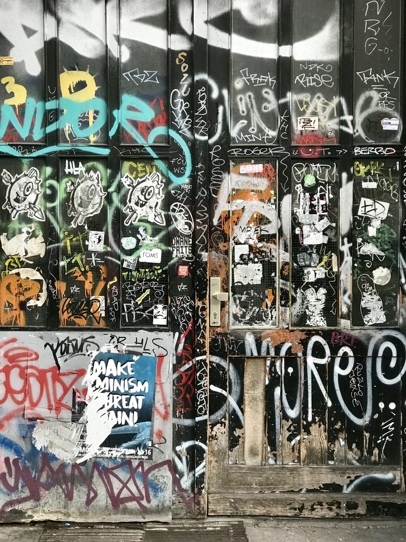 spray paint, germany, full frame, large group of objects, urban, brand, street art, art, wall - building feature, art and craft, city, door, decal, creativity