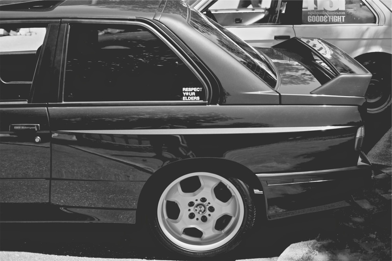 wheel, vintage car, car, retro styled, motor vehicle, glass - material, 1080P, car interior, city, bmw, no people, vehicle interior, land vehicle, automotive