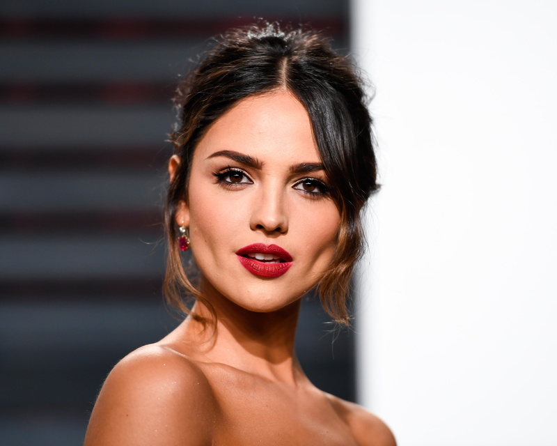 human body part, 2K, hairstyle, beautiful people, hair, fashion, human face, young adult, glamour, eiza, luxury, make-up, human hair, portrait, headshot