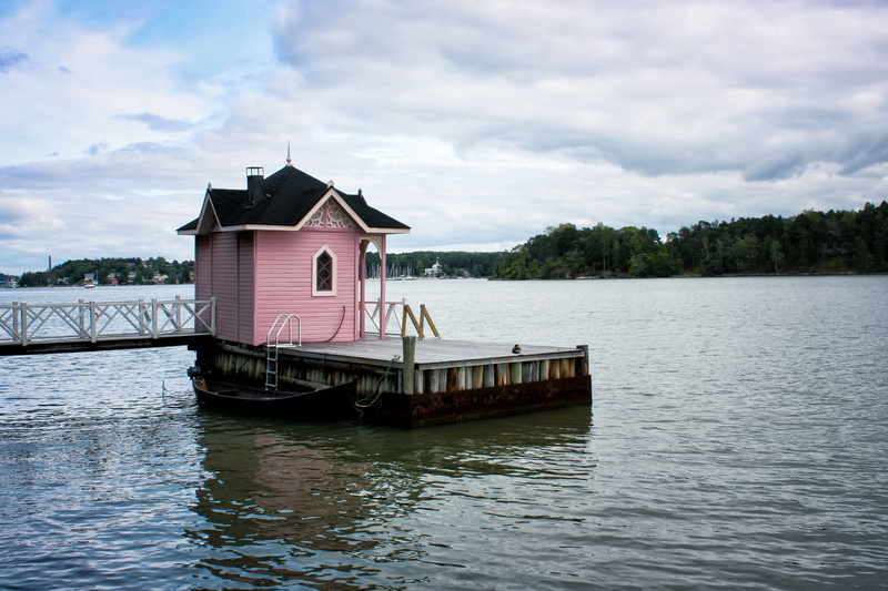 heat, wellness, lifestyle, nautical vessel, tree, plant, blue, photography, boat, pink, baltic countries, house, waterfront, no people, marina, building