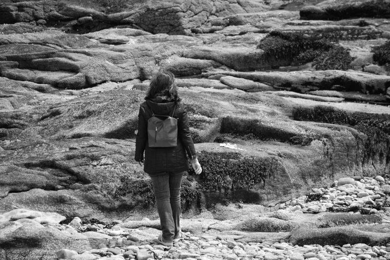 black, scale, woman, nature, land, real people, hoodie, 5K, person, adult, park, non-urban scene, black-and-white, casual clothing, beauty in nature, concrete