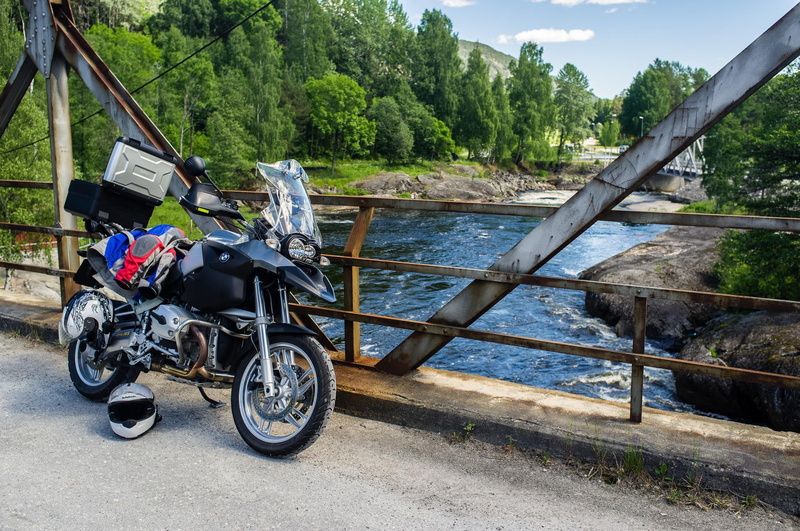 land vehicle, cart, mountain, water, BMW 1200GS, transportation, travel, beauty in nature, wheel, plant, day, non-urban scene, outdoors, 1080P, motorcycle
